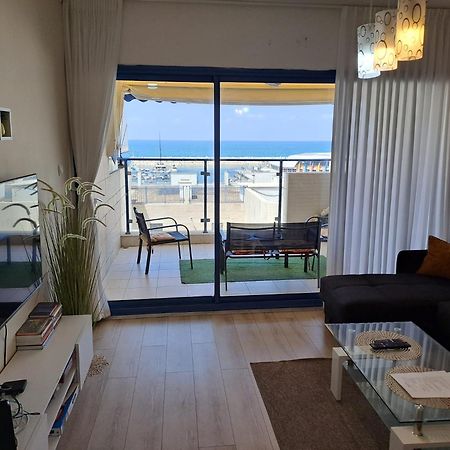 סוויטה מול הים Apartment Ашкелон Екстериор снимка