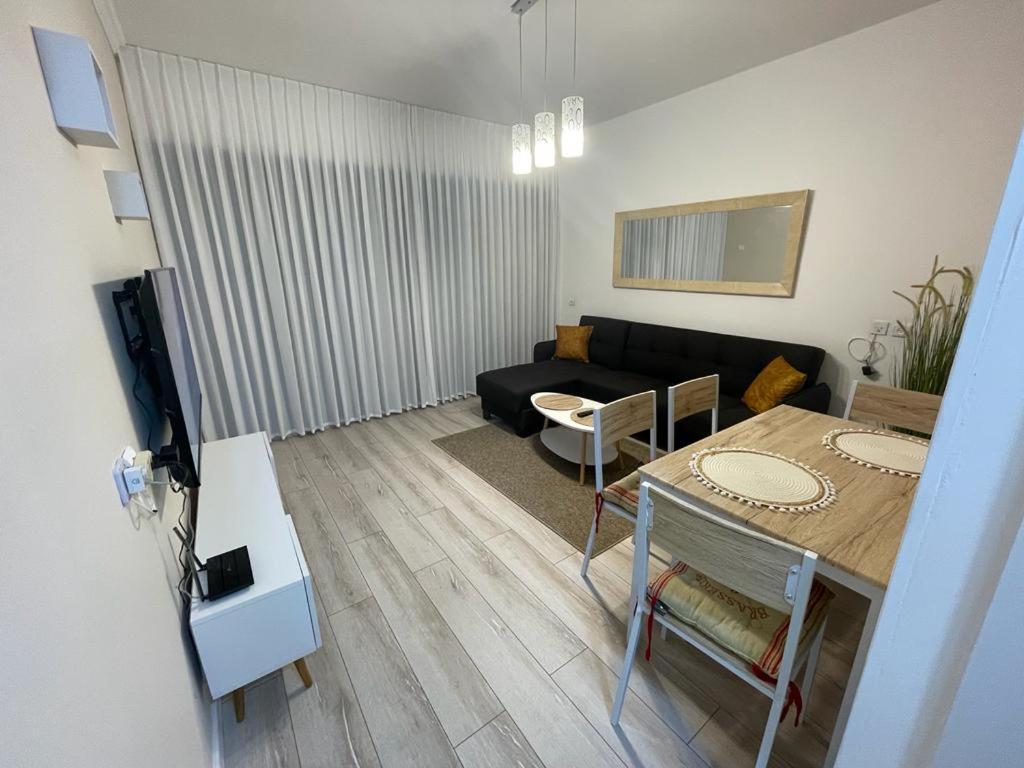 סוויטה מול הים Apartment Ашкелон Екстериор снимка