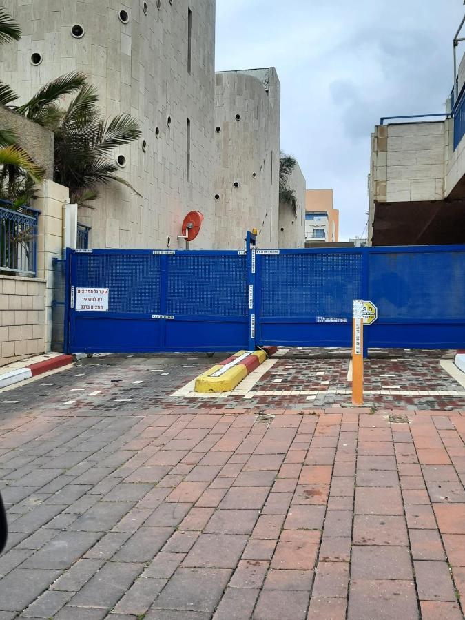 סוויטה מול הים Apartment Ашкелон Екстериор снимка